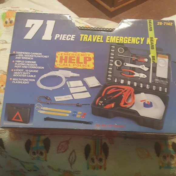 71 PC TRAVEL EMERGENCY KIT: ROADSIDE ASSISTANCE! - Picture 1 of 6